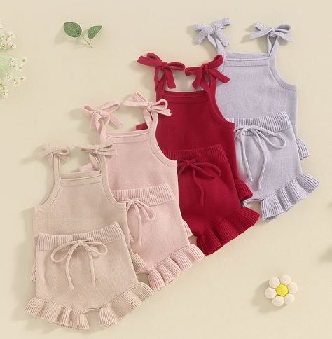 Knitted 2 Piece Frill Set