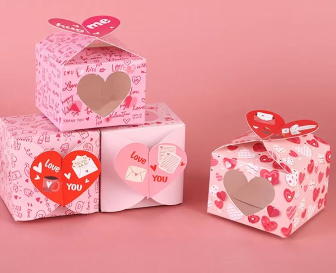 Love Heart Open Window Gift Box